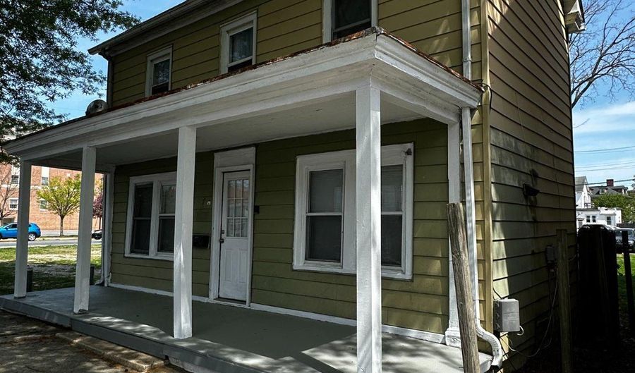 7 S GOVERNORS Ave, Dover, DE 19904 - 3 Beds, 2 Bath