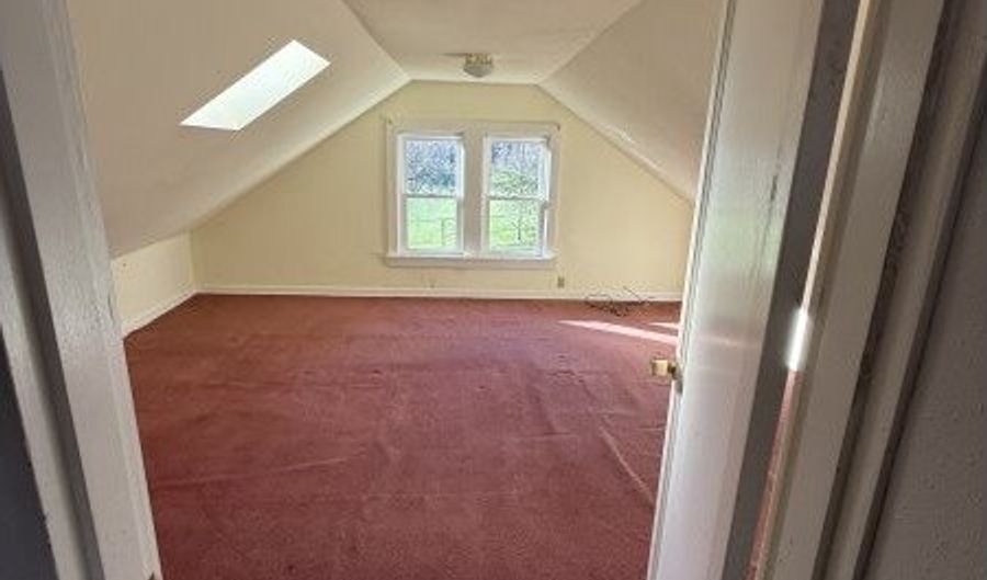 92187 LEWIS AND CLARK Rd, Astoria, OR 97103 - 3 Beds, 1 Bath