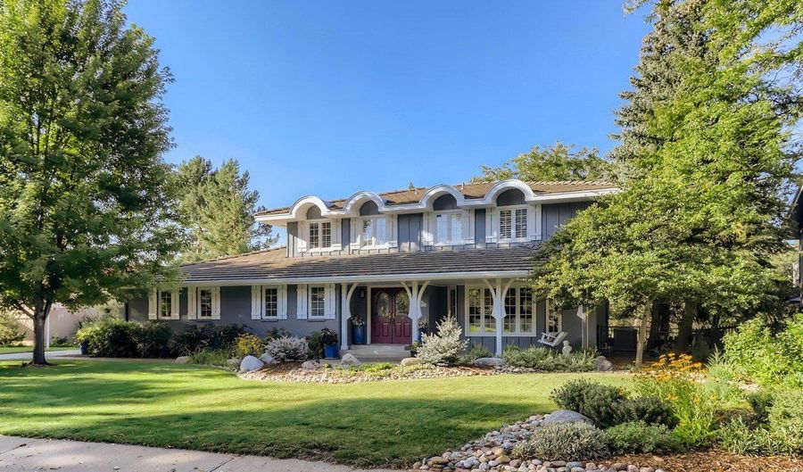 7006 Indian Peaks Trl, Boulder, CO 80301 - 5 Beds, 4 Bath