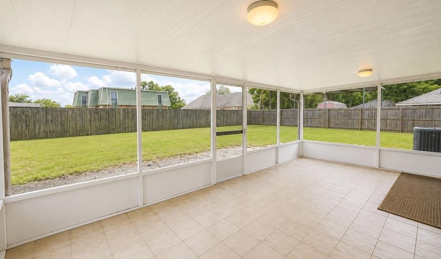 2556 Theodosia Dr, Baton Rouge, LA 70809 - 4 Beds, 2 Bath