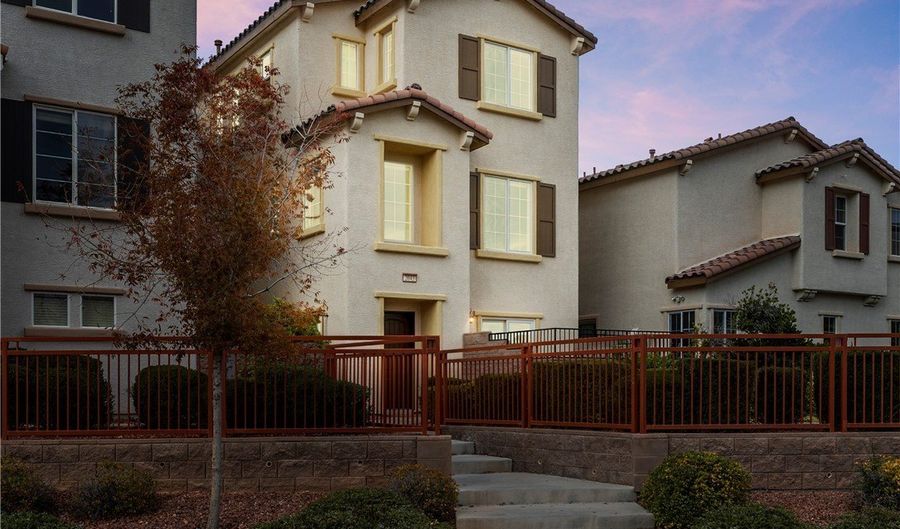 2043 Ardilea St, Las Vegas, NV 89135 - 3 Beds, 4 Bath