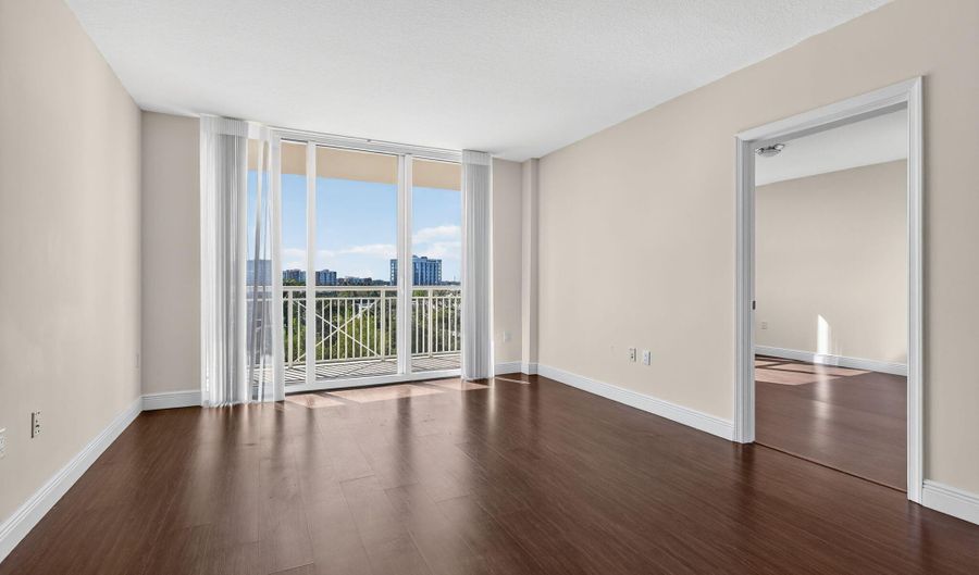 19501 W Country Club Dr 605, Aventura, FL 33180 - 2 Beds, 2 Bath