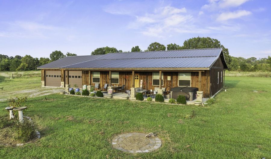 5156 Lawrence 1210, Ash Grove, MO 65604 - 4 Beds, 2 Bath