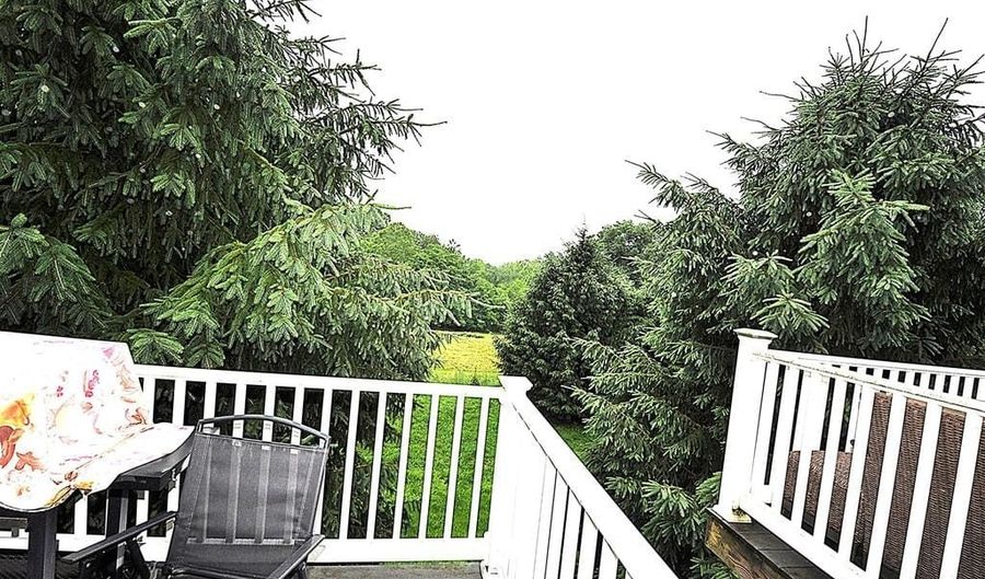 65 EMILY Ct, Reading, PA 19606 - 3 Beds, 3 Bath