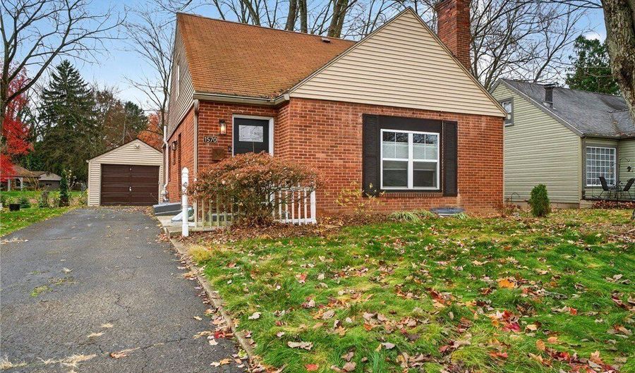 1570 STADELMAN Ave, Akron, OH 44320 - 3 Beds, 2 Bath