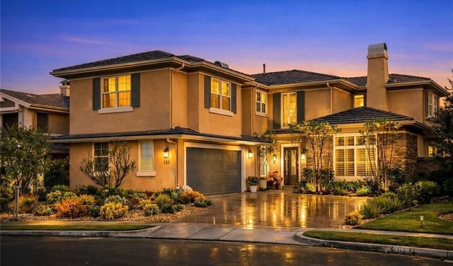 632 Hartwell Ct, Altadena, CA 91001 - 5 Beds, 5 Bath