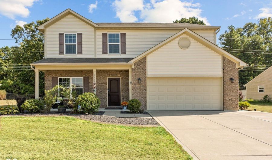 1535 Rosewood Dr, Avon, IN 46123 - 4 Beds, 3 Bath