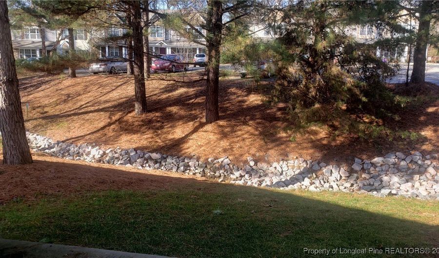 106 Shelter Haven Dr, Apex, NC 27502 - 2 Beds, 3 Bath