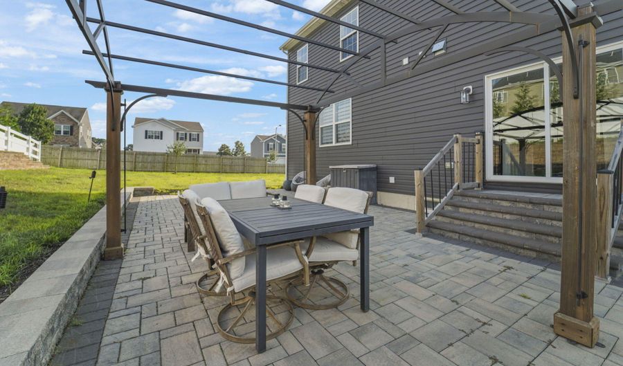 2 Half Hitch Rd, Barnegat, NJ 08005 - 4 Beds, 4 Bath