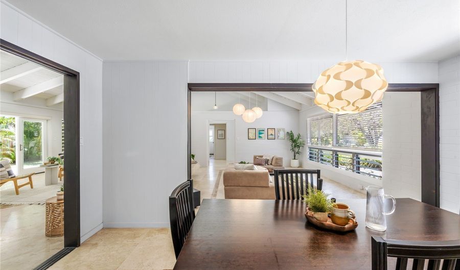 61 Kai One Pl, Kailua, HI 96734 - 5 Beds, 4 Bath