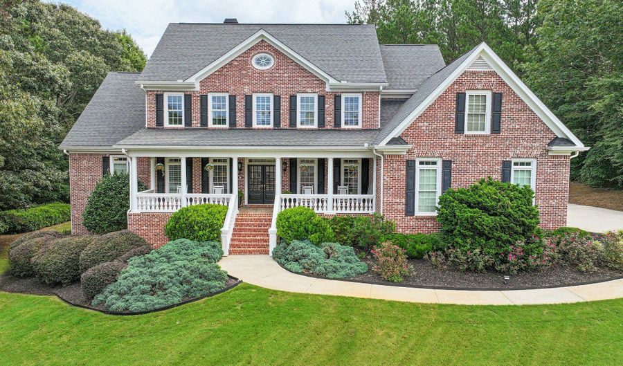 4759 Highland Pt, Auburn, GA 30011 - 5 Beds, 5 Bath