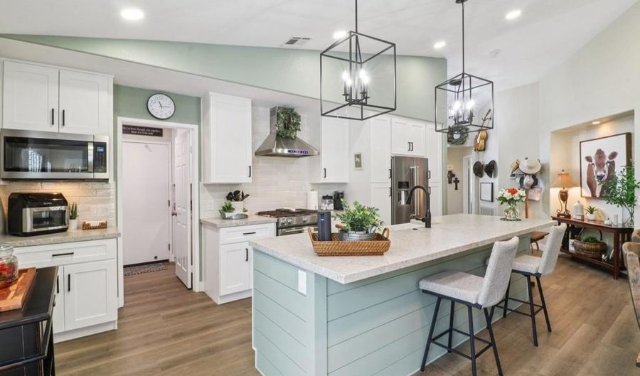 2395 Larkspur Dr, Alpine, CA 91901 - 4 Beds, 2 Bath