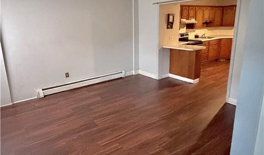 218 N Hall, Allentown, PA 18102 - 3 Beds, 1 Bath