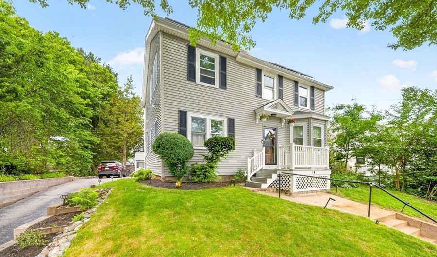 74 Rhinecliff St, Arlington, MA 02476 - 3 Beds, 3 Bath