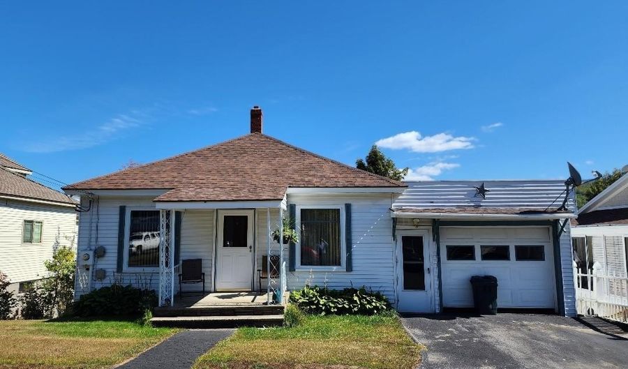 342 First Ave, Berlin, NH 03570 - 2 Beds, 1 Bath