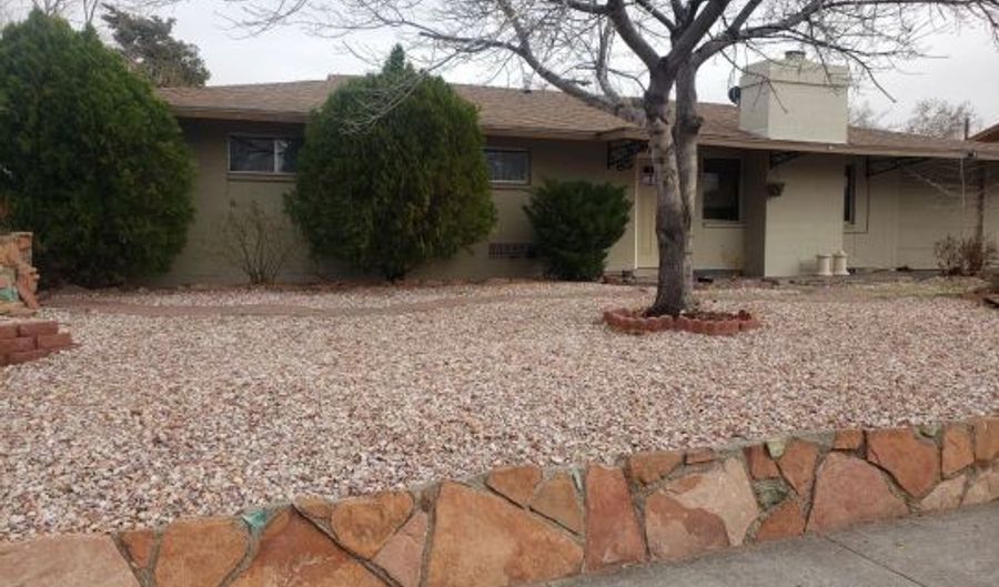 85 3rd Ave, Page, AZ 86040 - 3 Beds, 2 Bath