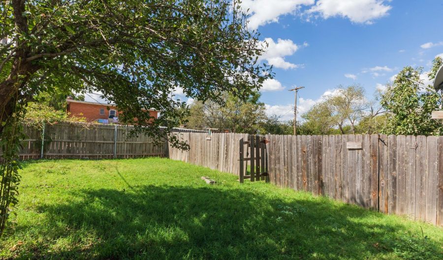 4307 W Hills Trl, Amarillo, TX 79106 - 4 Beds, 3 Bath