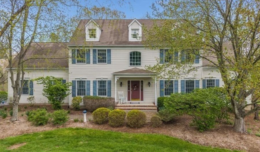 3 Indian Creek Rd, Alexandria Twp., NJ 08867 - 4 Beds, 3 Bath