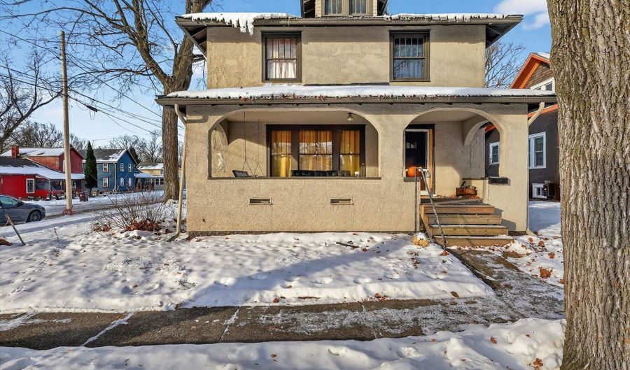 510 S Clinton St, Albion, MI 49224 - 3 Beds, 2 Bath