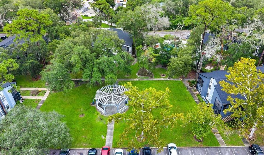 202 RIVERBEND Dr 103, Altamonte Springs, FL 32714 - 2 Beds, 1 Bath