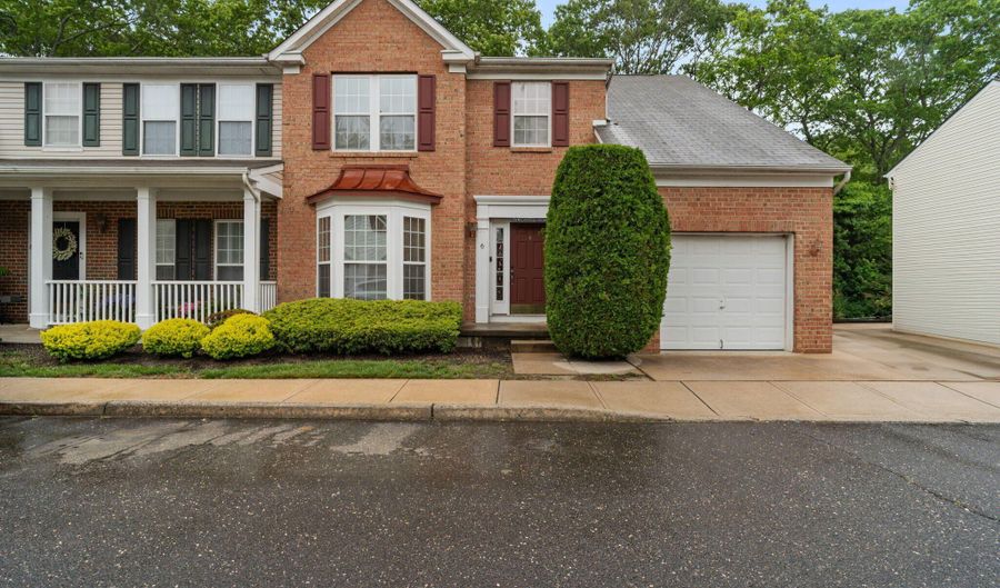 6 Foxmoor Ln, Bayville, NJ 08721 - 3 Beds, 4 Bath