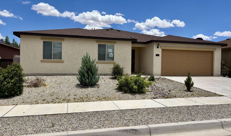 904 Camino De Las Violeta, Belen, NM 87002 - 5 Beds, 3 Bath