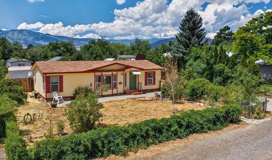 2630 Viking Way, Carson City, NV 89706 - 2 Beds, 2 Bath