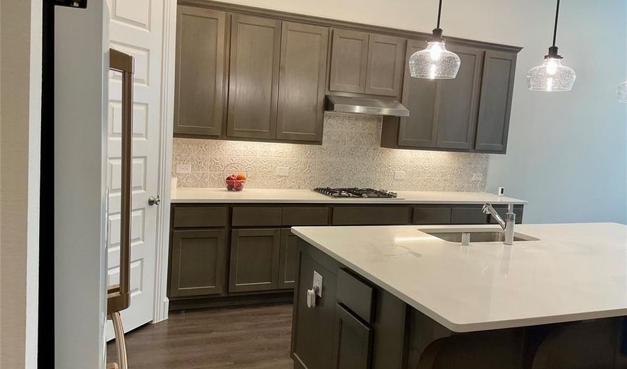 801 Pemberton Dr, Anna, TX 75409 - 3 Beds, 3 Bath