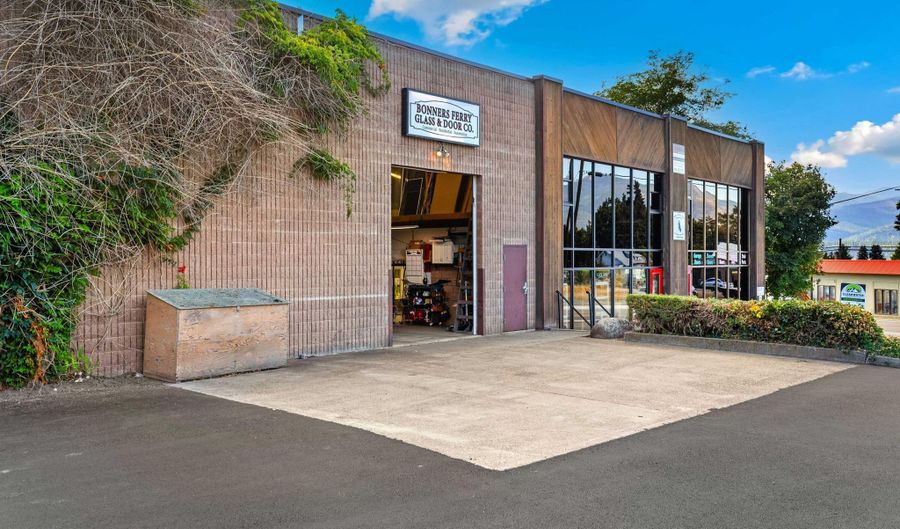 6821 Main St, Bonners Ferry, ID 83805 - 0 Beds, 0 Bath