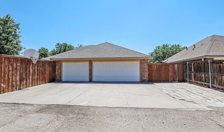 7804 COVINGTON Pkwy, Amarillo, TX 79121 - 4 Beds, 3 Bath