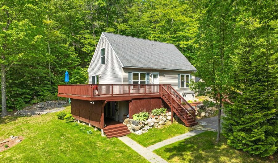 19 Wendy Dr, Alton, NH 03810 - 3 Beds, 2 Bath