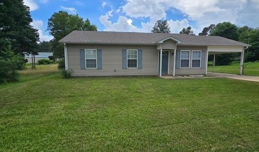 127 Irwin, Benton, AR 72019 - 3 Beds, 2 Bath