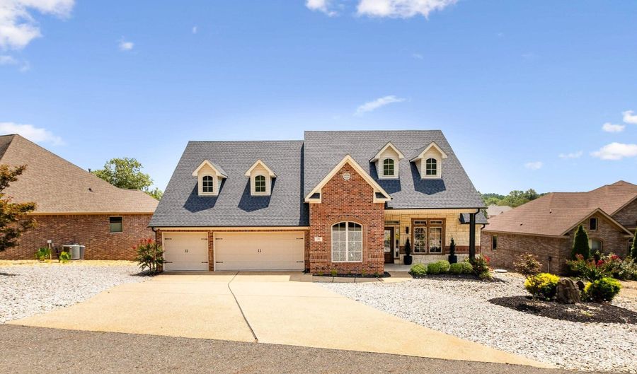24 Algeciras Ln, Hot Springs Village, AR 71909 - 3 Beds, 3 Bath