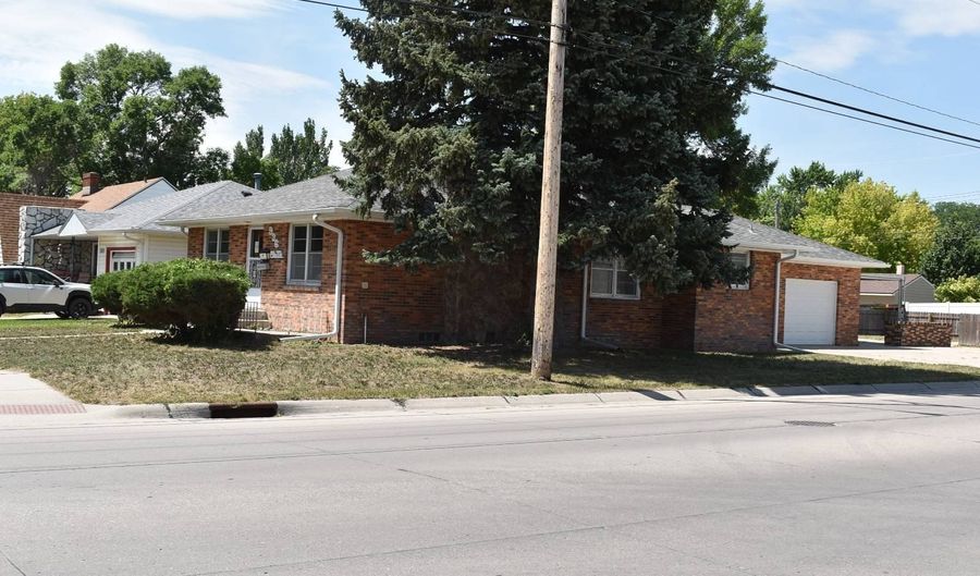 936 Platte Ave, Alliance, NE 69301 - 2 Beds, 1 Bath