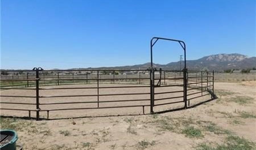 448 Comanche Ct, Aguanga, CA 92536 - 0 Beds, 0 Bath