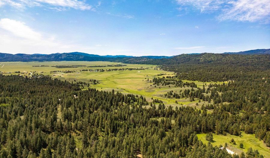 Carol Court lot 14 Block 3, Cascade, ID 83611 - 0 Beds, 0 Bath