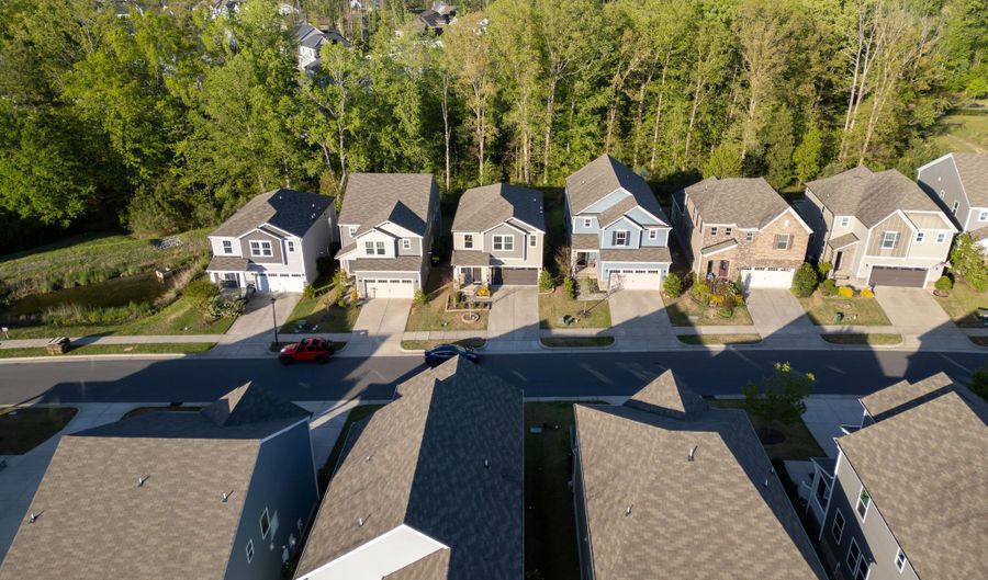 2123 Gregor Overlook Ln, Apex, NC 27502 - 3 Beds, 3 Bath