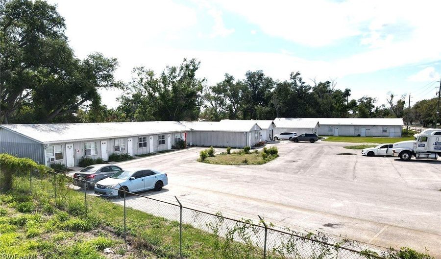 1401 Martin Luther King Jr St SW, Arcadia, FL 34266 - 0 Beds, 0 Bath