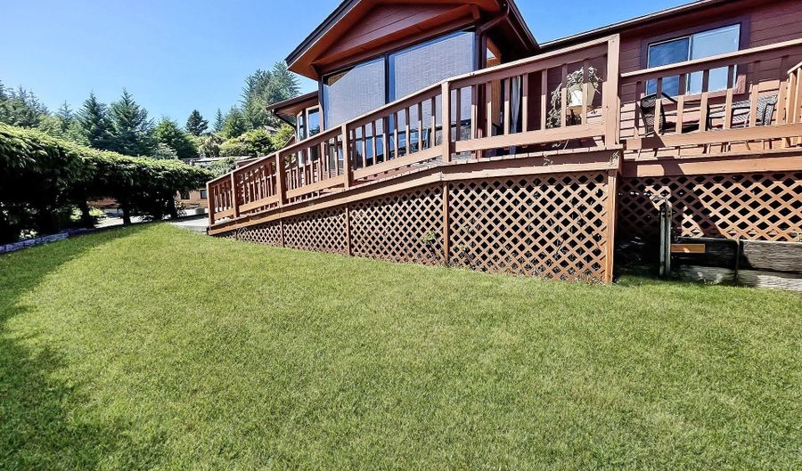 19921 WHALESHEAD Rd I 3, Brookings, OR 97415 - 1 Beds, 2 Bath
