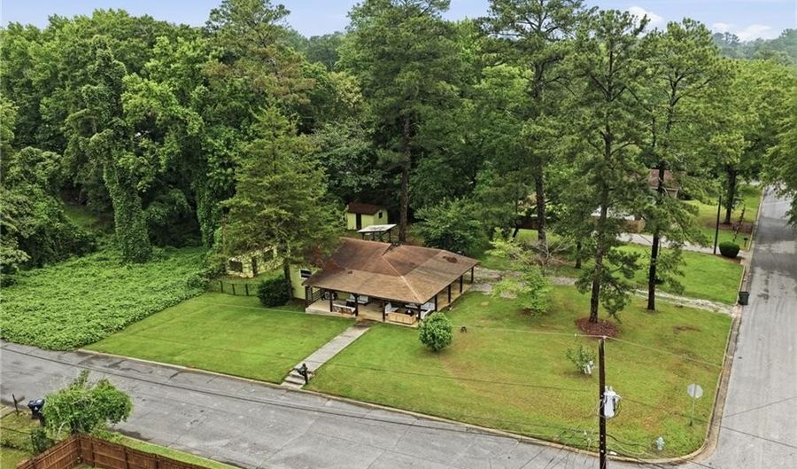 949 ALAN Ave, Auburn, AL 36830 - 3 Beds, 1 Bath