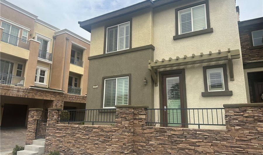 1912 Via Delle Arti, Henderson, NV 89044 - 3 Beds, 3 Bath