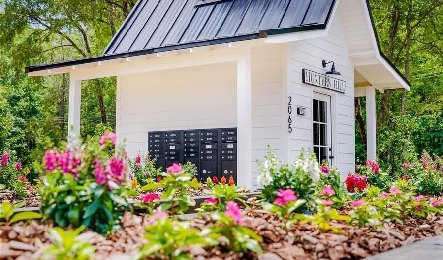 4004 BLACKBERRY Ln, Auburn, AL 36830 - 5 Beds, 4 Bath