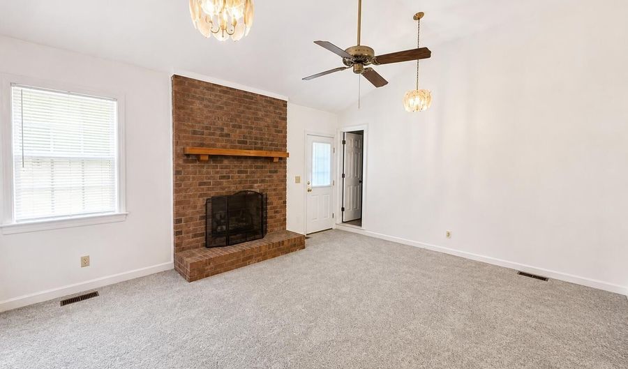 108 Matheson Dr, Ahoskie, NC 27910 - 2 Beds, 2 Bath