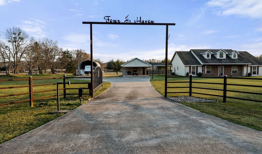 2801 County Road 1600, Alba, TX 75410 - 4 Beds, 3 Bath