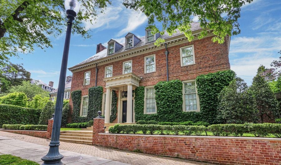 2310 KALORAMA Rd NW, Washington, DC 20008 - 7 Beds, 7 Bath