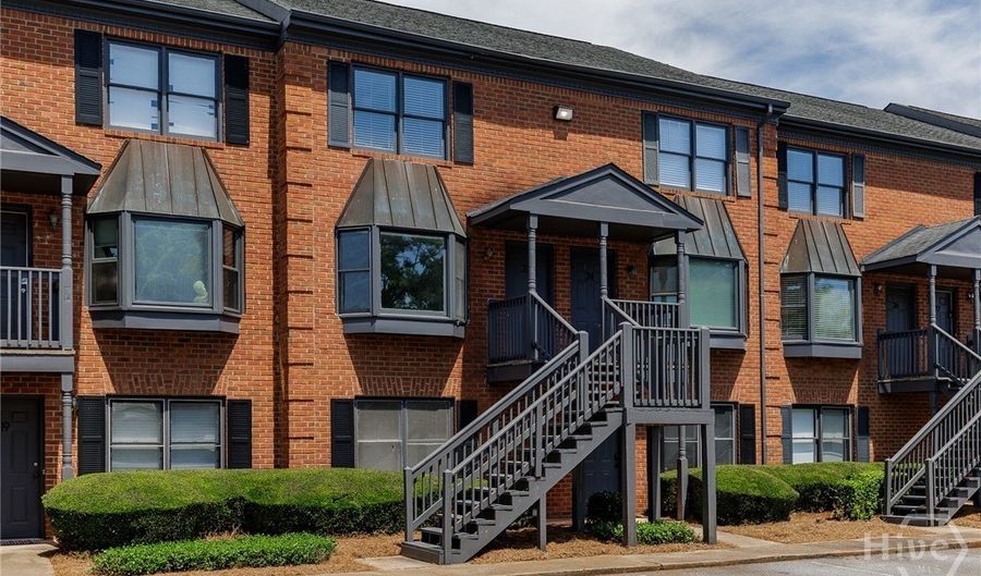 550 Dearing St 23, Athens, GA 30606 - 2 Beds, 3 Bath