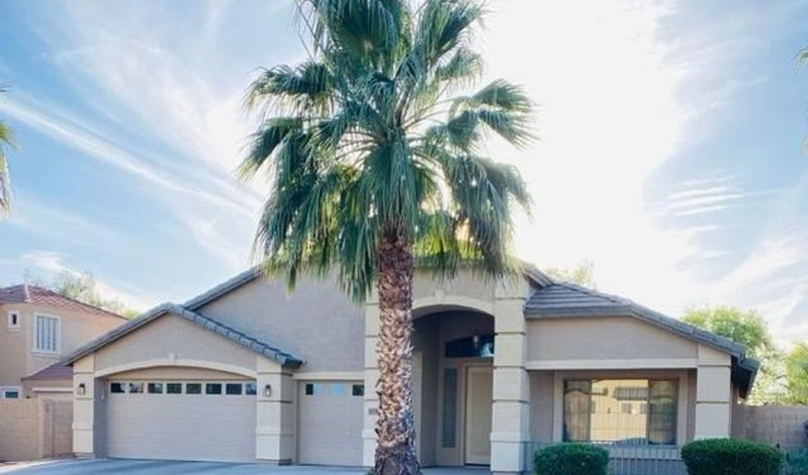 4240 S Kerby Way, Chandler, AZ 85249 - 3 Beds, 3 Bath