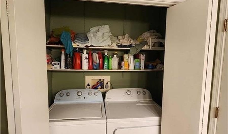 27 Partridge Dr, Agency, MO 64401 - 3 Beds, 3 Bath