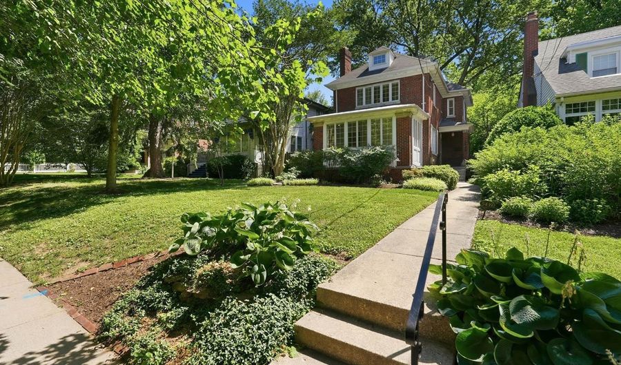 5439 NEVADA Ave NW, Washington, DC 20015 - 4 Beds, 4 Bath