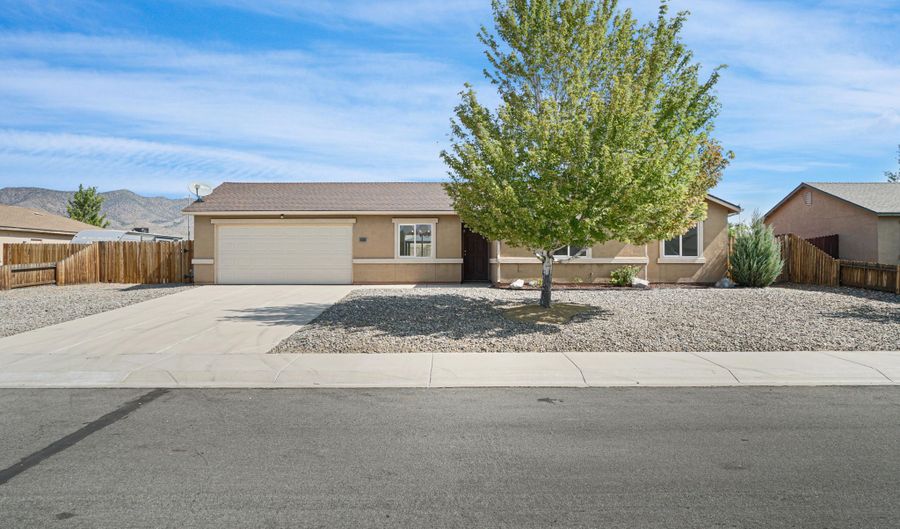 130 Deschutes Dr, Dayton, NV 89403 - 3 Beds, 2 Bath